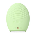 LUNA™ 4 Facial Cleansing Device for Combination Skin