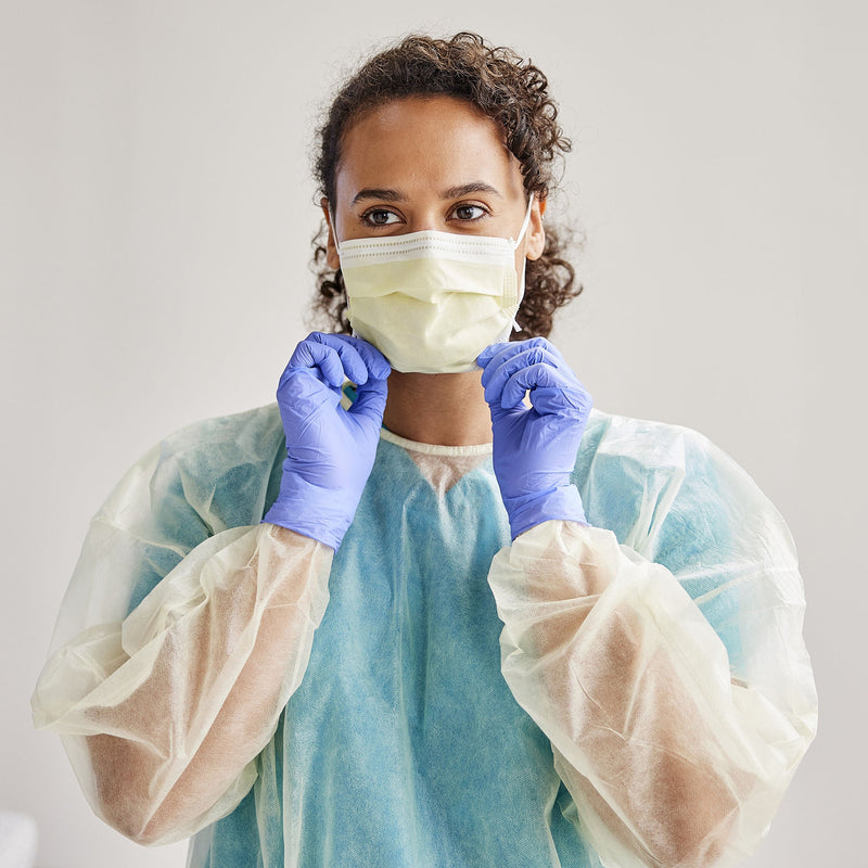 Cardinal Health™ Isolation Gown